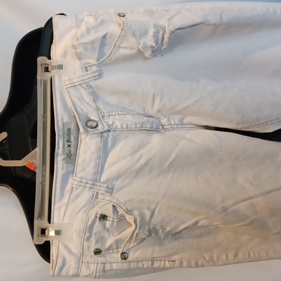 LOVE NATION White Denim boot cut,  distressed Rhinestone pockets Size 12 jeans - Picture 2 of 6